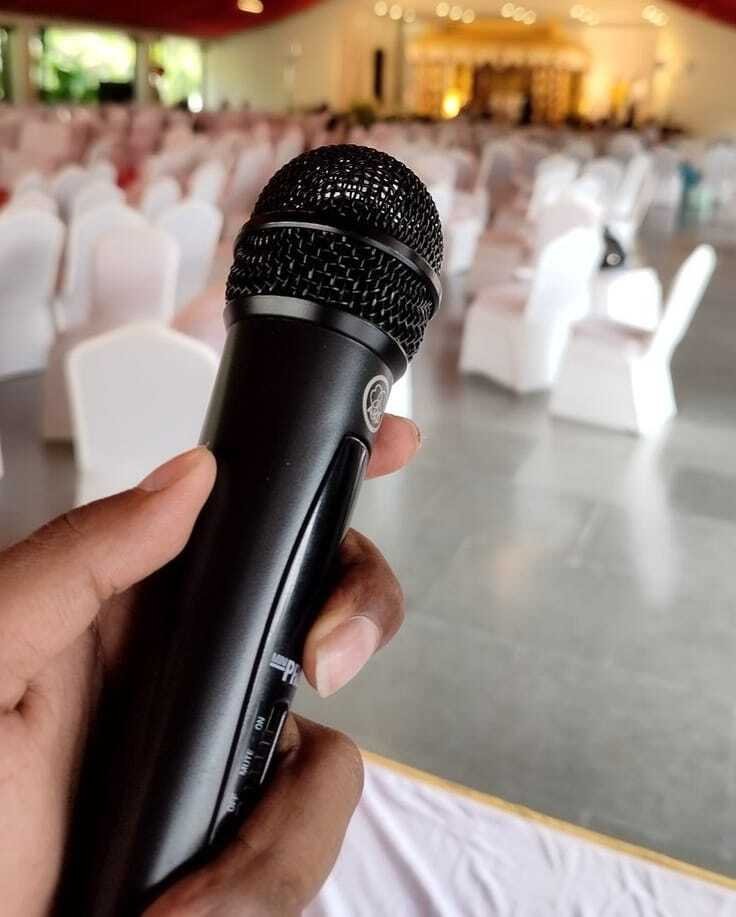 Hosts and Anchoring Services Igsay